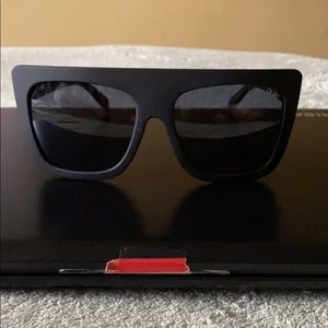 Quay Australia Cafe Racer glasses